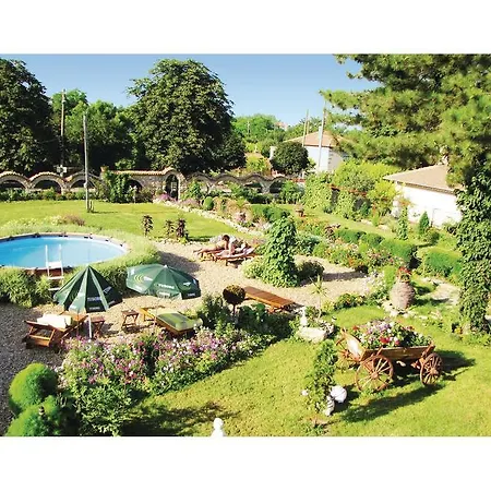 Apartment Village Of Krapets Parva St. *